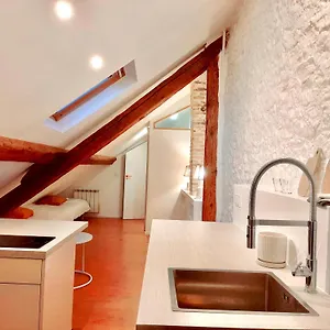  Appartement Rue Pietonne France